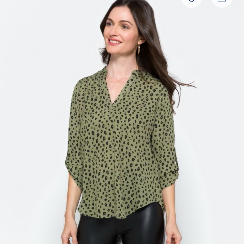 Lush Green and Black Patterned Blouse
